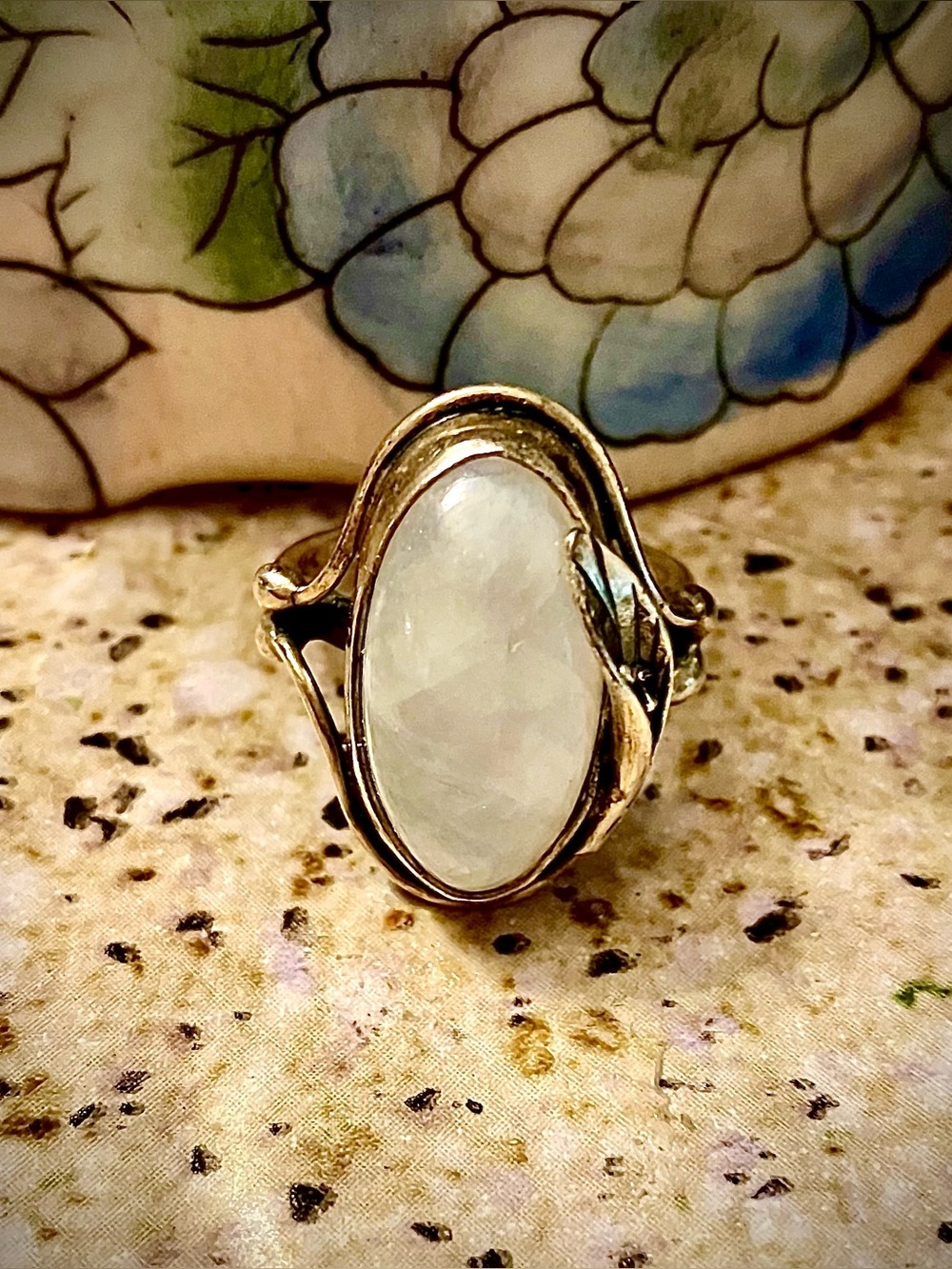 Preowned Sterling Silver Natural Quartz 
Moonstone Ring size 7